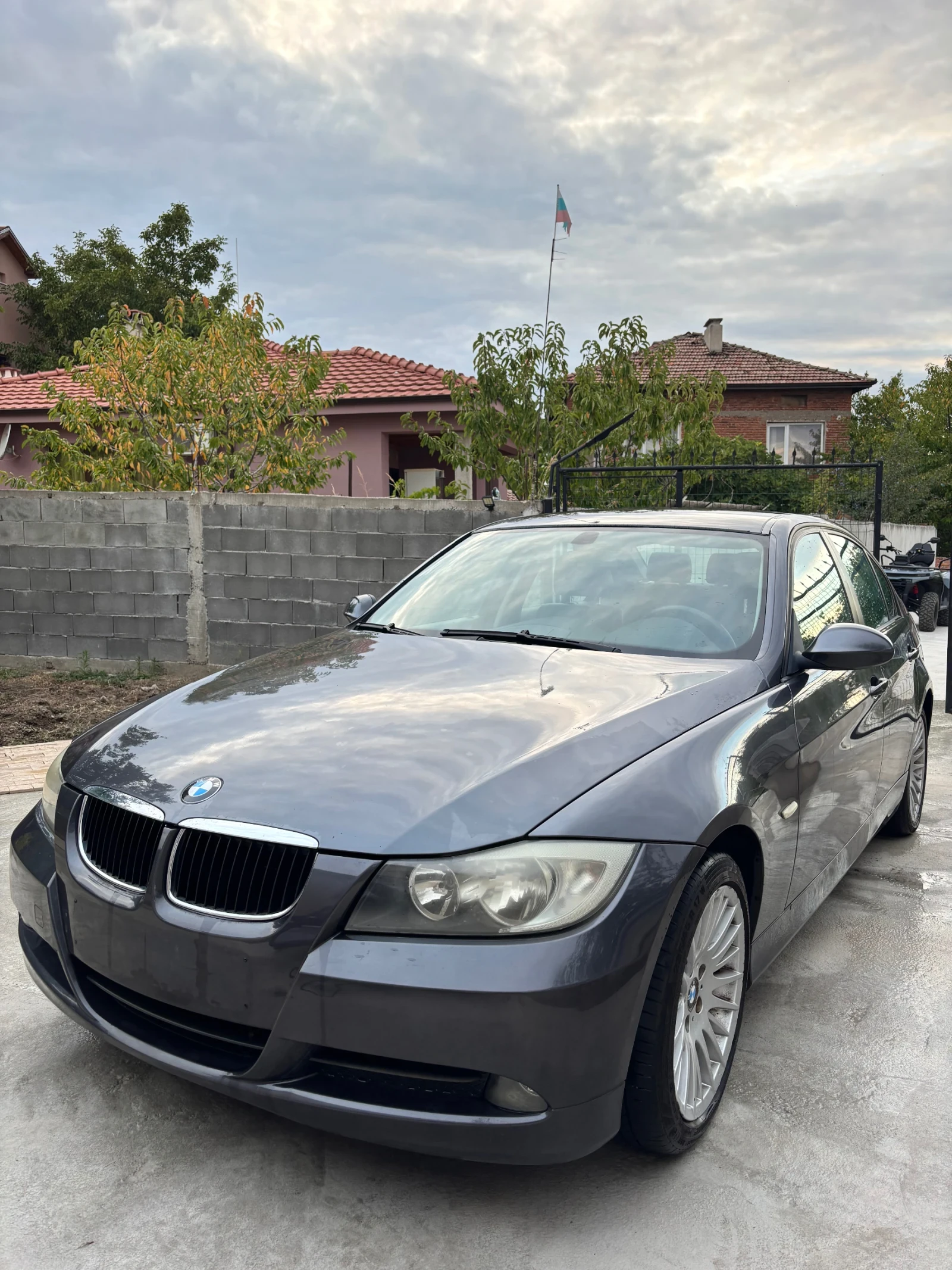 BMW 320 E90, снимка 3 - Автомобили и джипове - 56087647