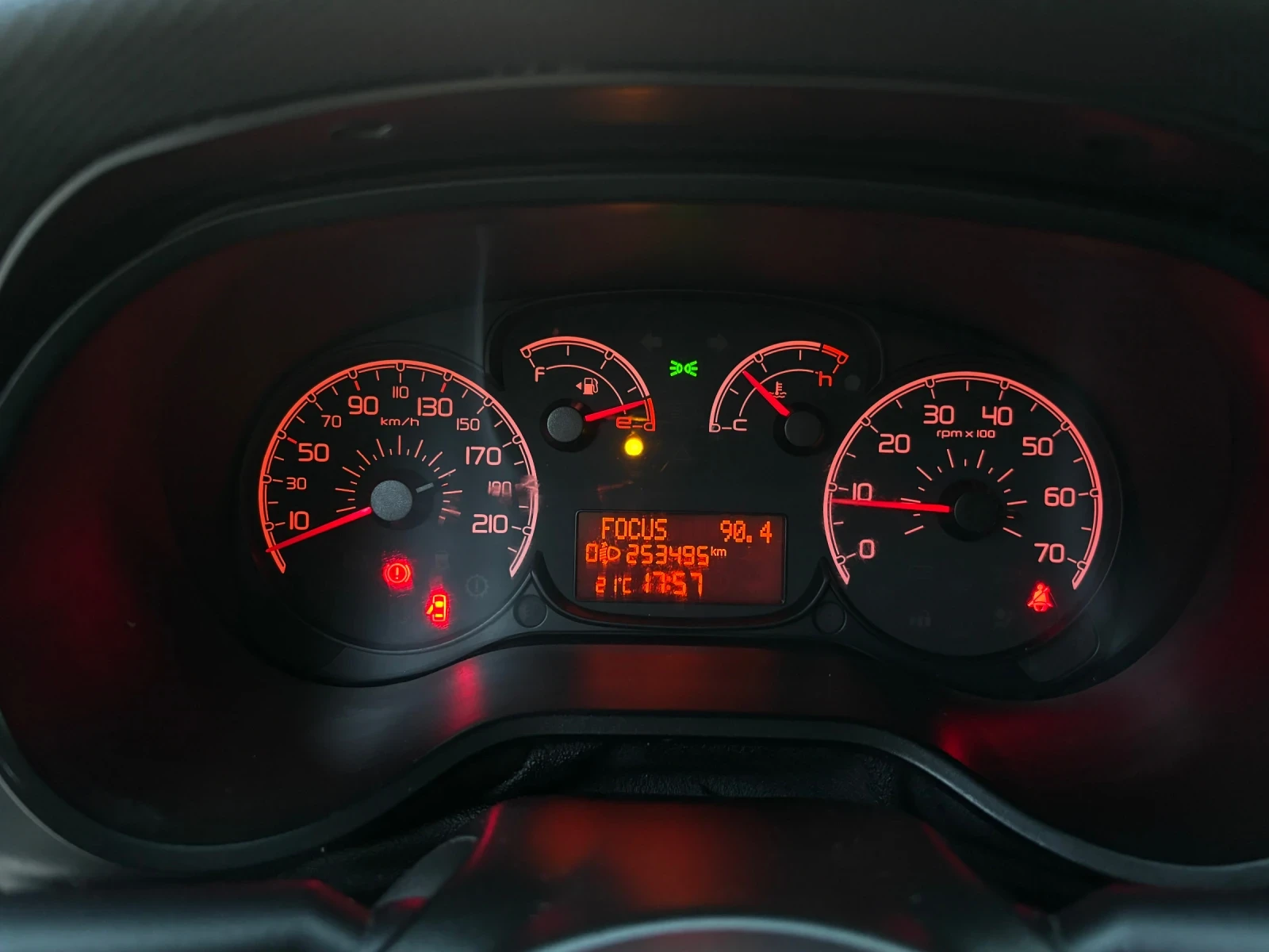 Fiat Doblo CARGO 1.6, снимка 14 - Автомобили и джипове - 56121659