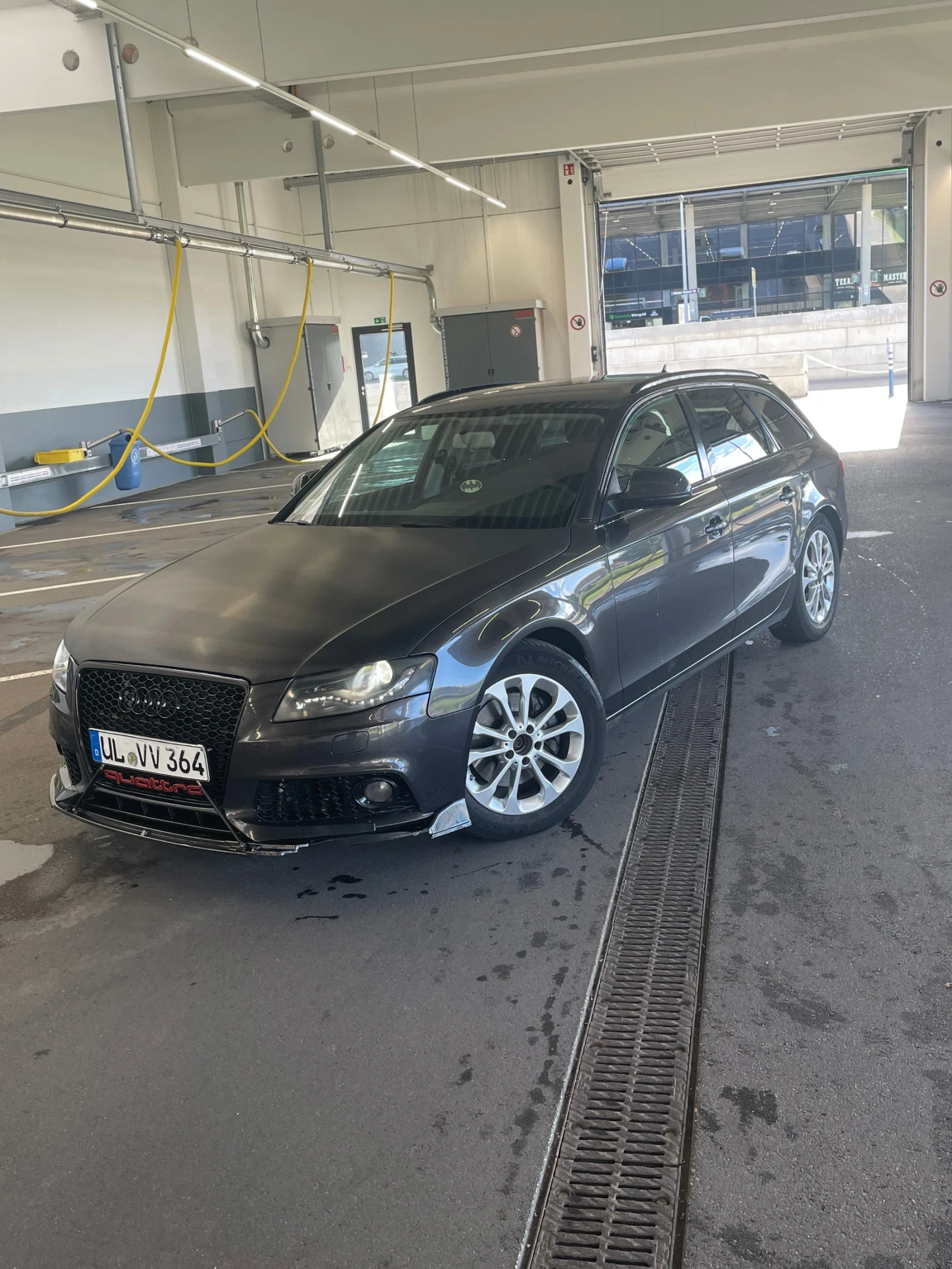 Audi A4, снимка 4 - Автомобили и джипове - 56287922