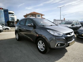 Hyundai IX35 2.0i - 5575 € / 10903.75 лв. - 27174455 3