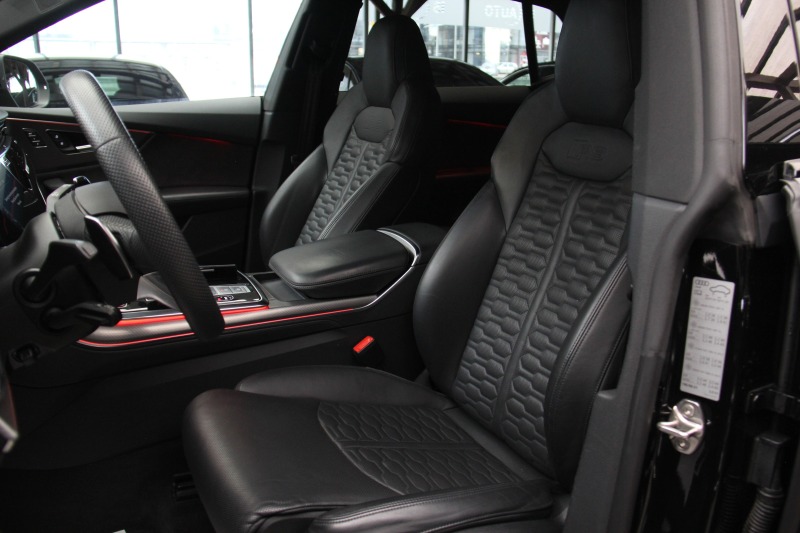 Audi RSQ8 Bang&Olufsen/Carbon/Керамика/Обдухване/Head-Up, снимка 10 - Автомобили и джипове - 44042395