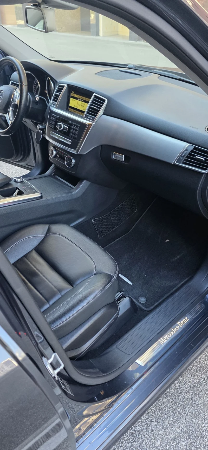 Mercedes-Benz ML 350 AMG PACK 110000KM, снимка 10 - Автомобили и джипове - 52350056