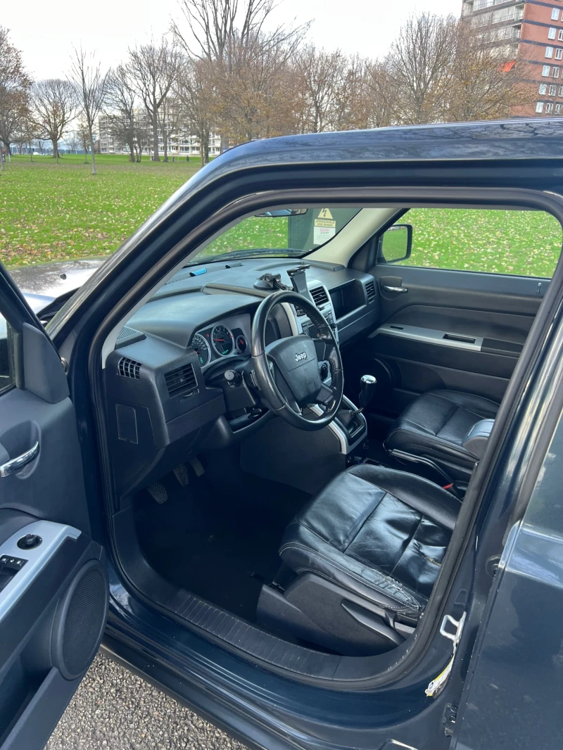 Jeep Patriot 2, 4 Benzin Limited, снимка 7 - Автомобили и джипове - 52882828