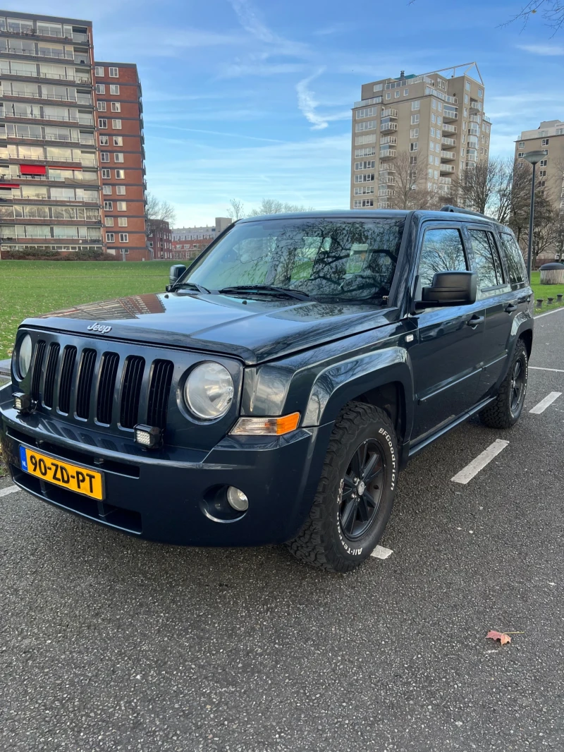 Jeep Patriot 2, 4 Benzin Limited, снимка 2 - Автомобили и джипове - 52882828