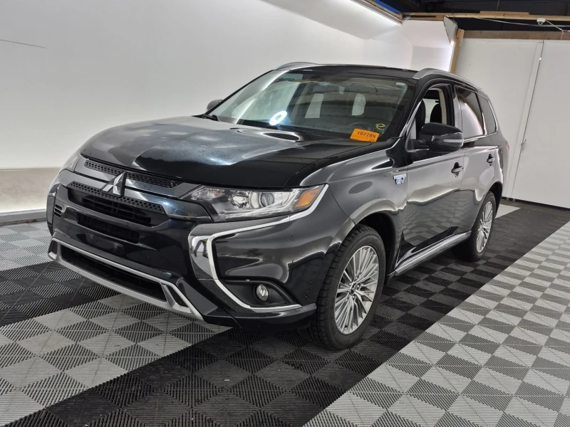 Mitsubishi Outlander PHEV SE * * CARFAX * * АВТО КРЕДИТ * * 