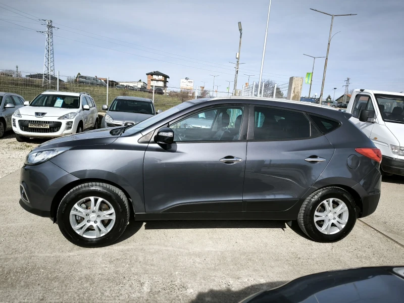 Hyundai IX35 2.0i, снимка 6 - Автомобили и джипове - 53538565