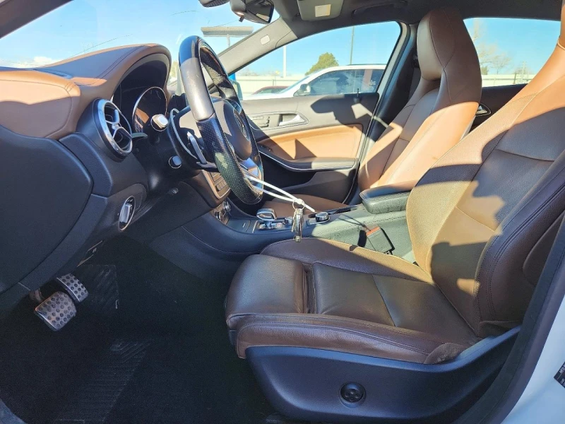 Mercedes-Benz GLA 45 AMG, снимка 7 - Автомобили и джипове - 53587577