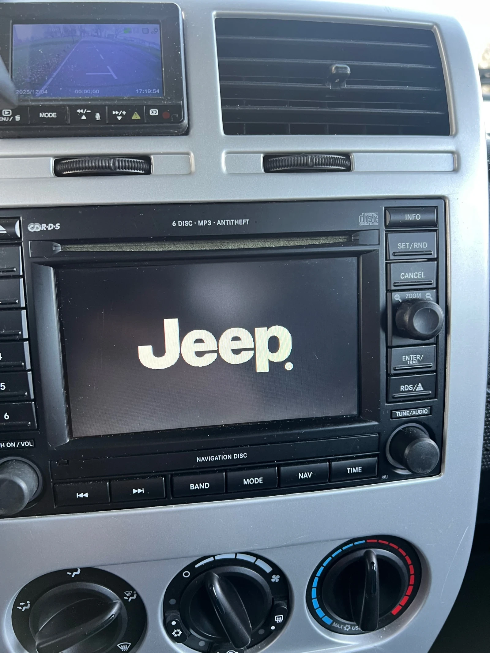 Jeep Patriot 2, 4 Benzin Limited - изображение 10