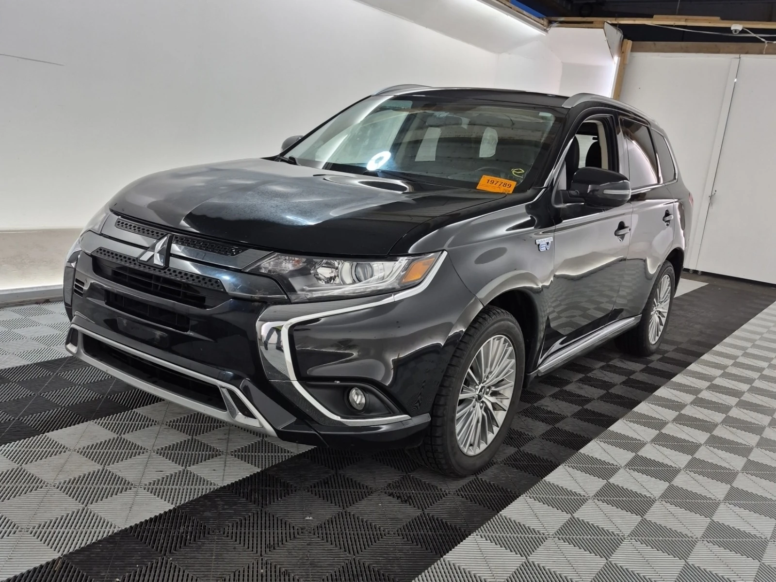 Mitsubishi Outlander PHEV SE * * CARFAX * * ���� ������ * *  | Mobile.bg � ����������� 1