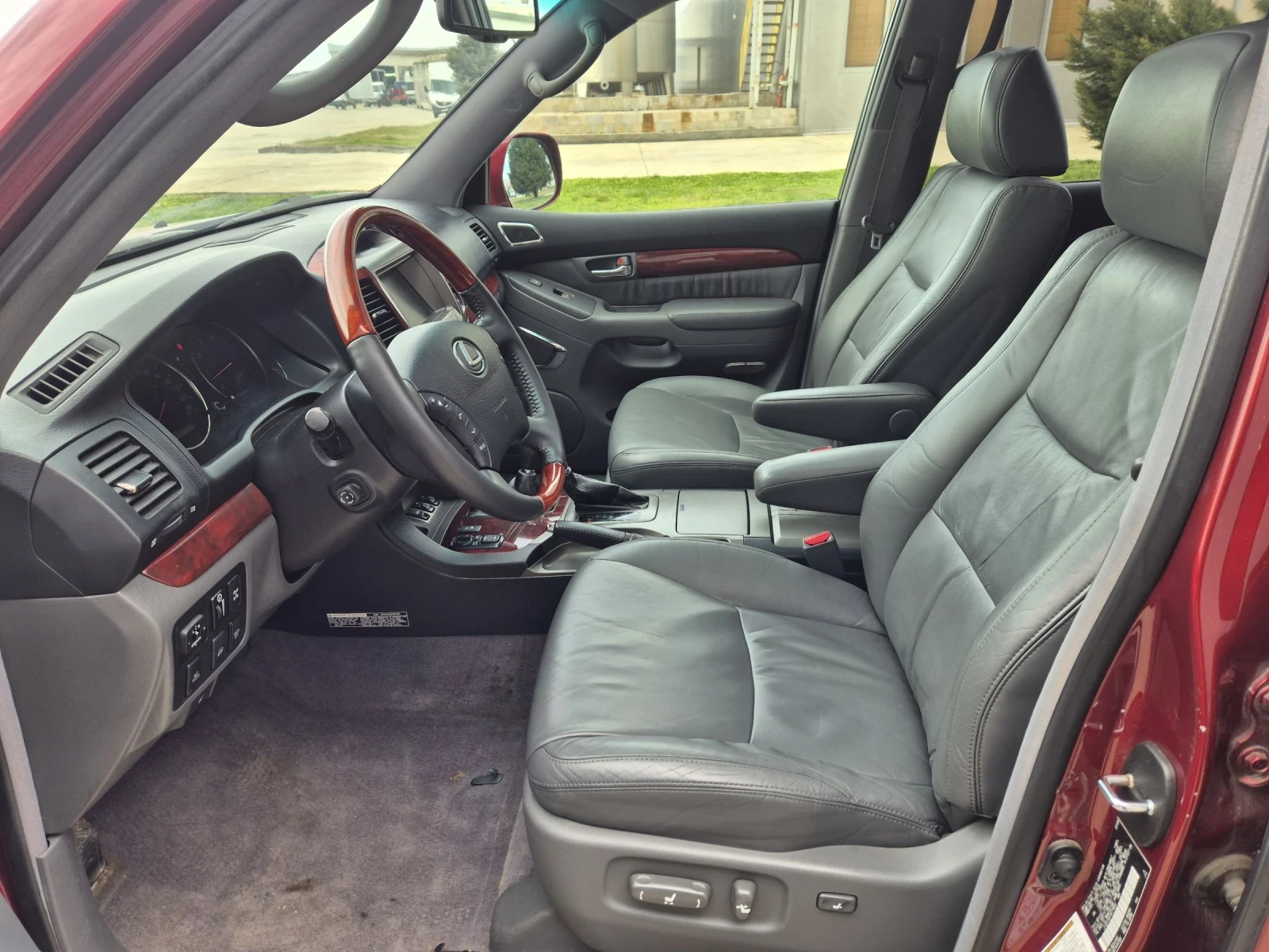 Toyota Land cruiser 120 V8, снимка 8 - Автомобили и джипове - 53607363