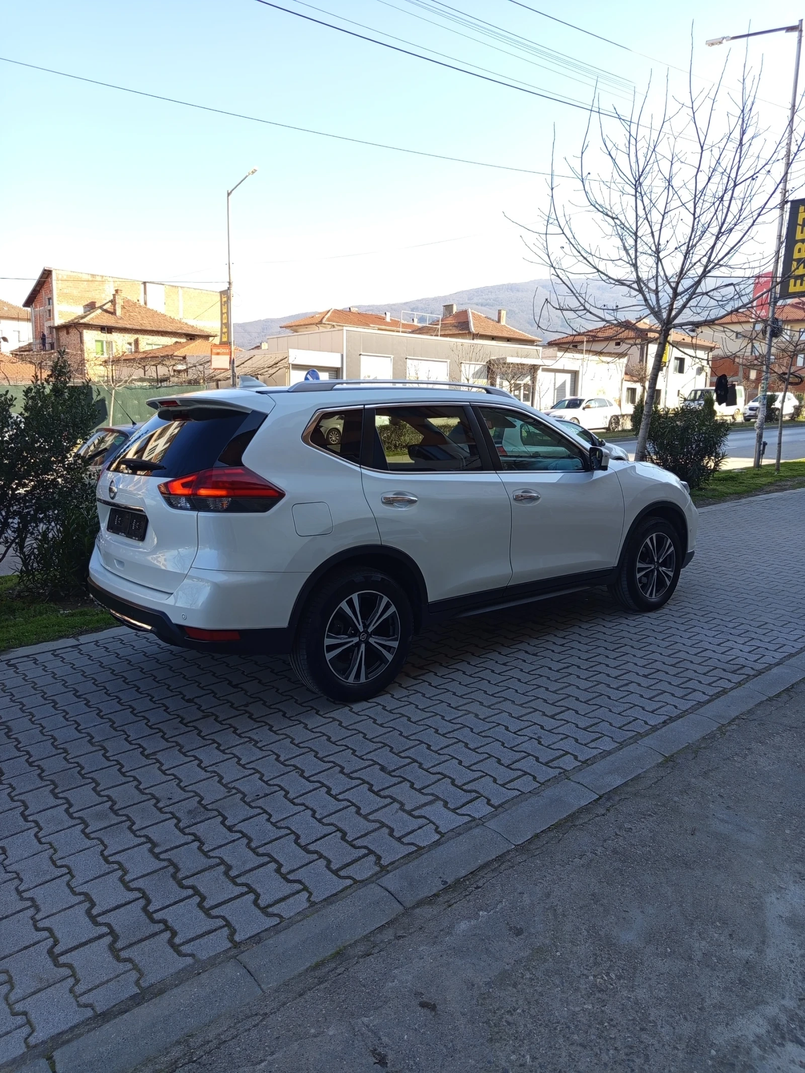 Nissan X-trail 1.6d vnos Italia - изображение 5
