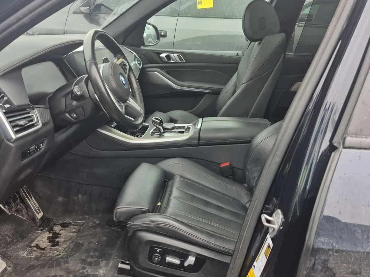 BMW X5 XDRIVE45E | M Sport | HUD | PANO | KEYLESS | CARFA, снимка 5 - Автомобили и джипове - 53740509