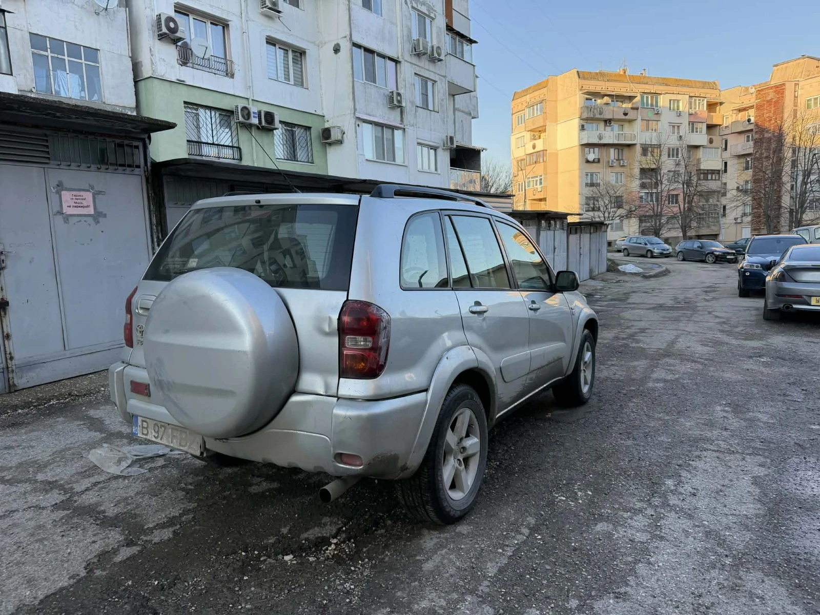 Toyota Rav4, снимка 6 - Автомобили и джипове - 53757511