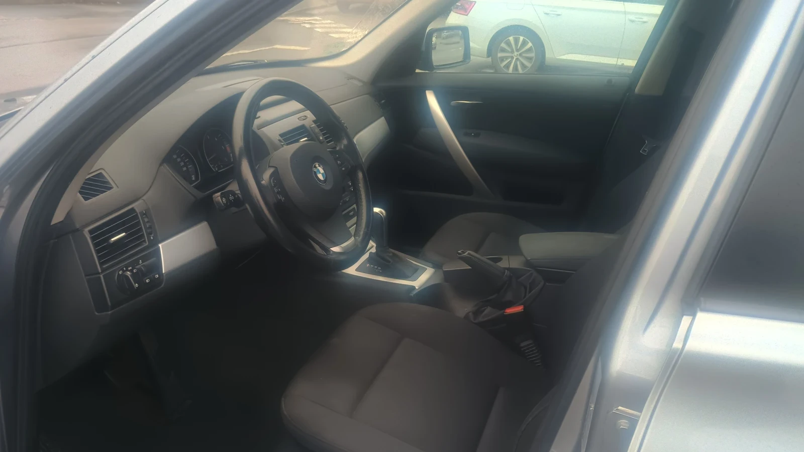 BMW X3, снимка 4 - Автомобили и джипове - 54011009