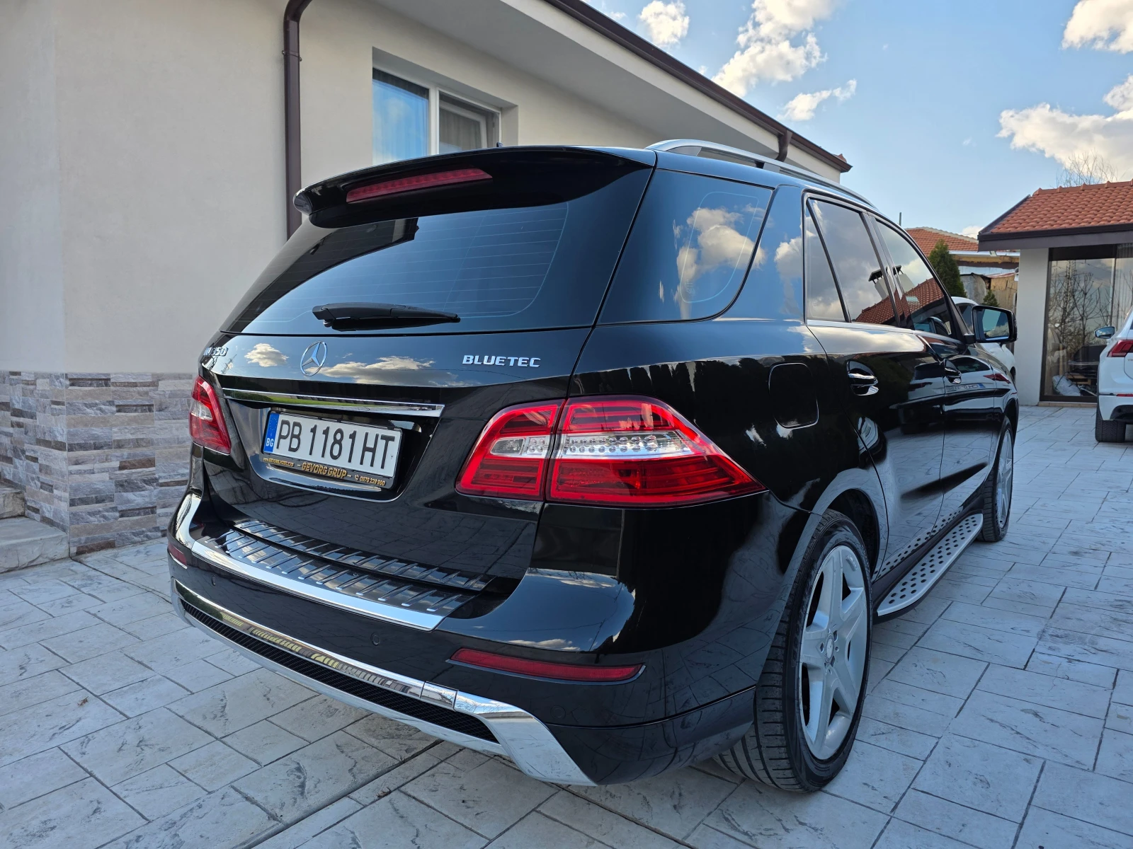 Mercedes-Benz ML 350 3.0 CDI EDITION НАПЪЛНО ОБСЛУЖЕН , снимка 5 - Автомобили и джипове - 54138576