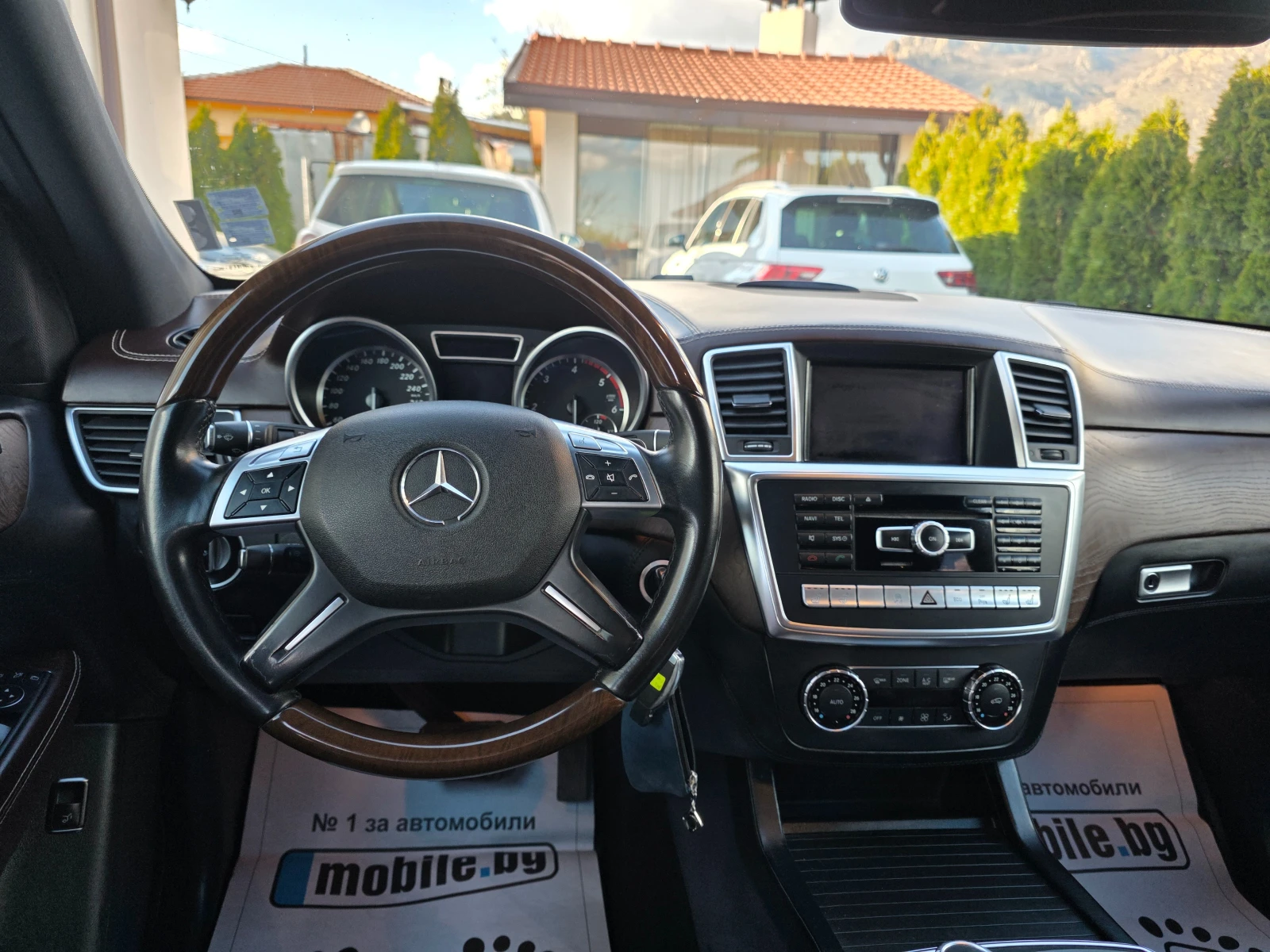 Mercedes-Benz ML 350 3.0 CDI EDITION НАПЪЛНО ОБСЛУЖЕН , снимка 10 - Автомобили и джипове - 54138576