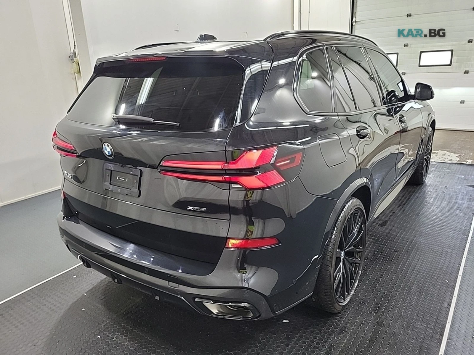 BMW X5 xDrive40i M-Sport Pro АвтоКредит Цена до България!, снимка 4 - Автомобили и джипове - 55063015