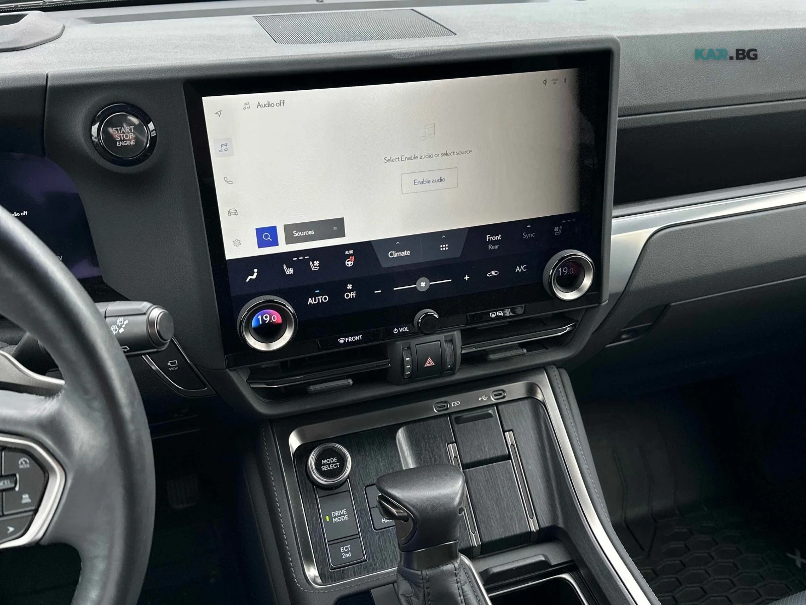 Lexus GX 550 FULL Автокредит Цена до България, снимка 8 - Автомобили и джипове - 55278468