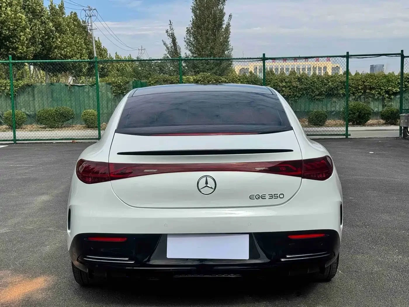 Mercedes-Benz EQE, снимка 5 - Автомобили и джипове - 56685143