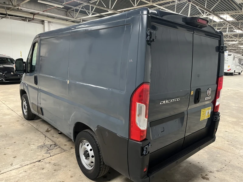 Fiat Ducato 2.3HPI* 2021г* Като Нов* Климатик* , снимка 4 - Бусове и автобуси - 49169364