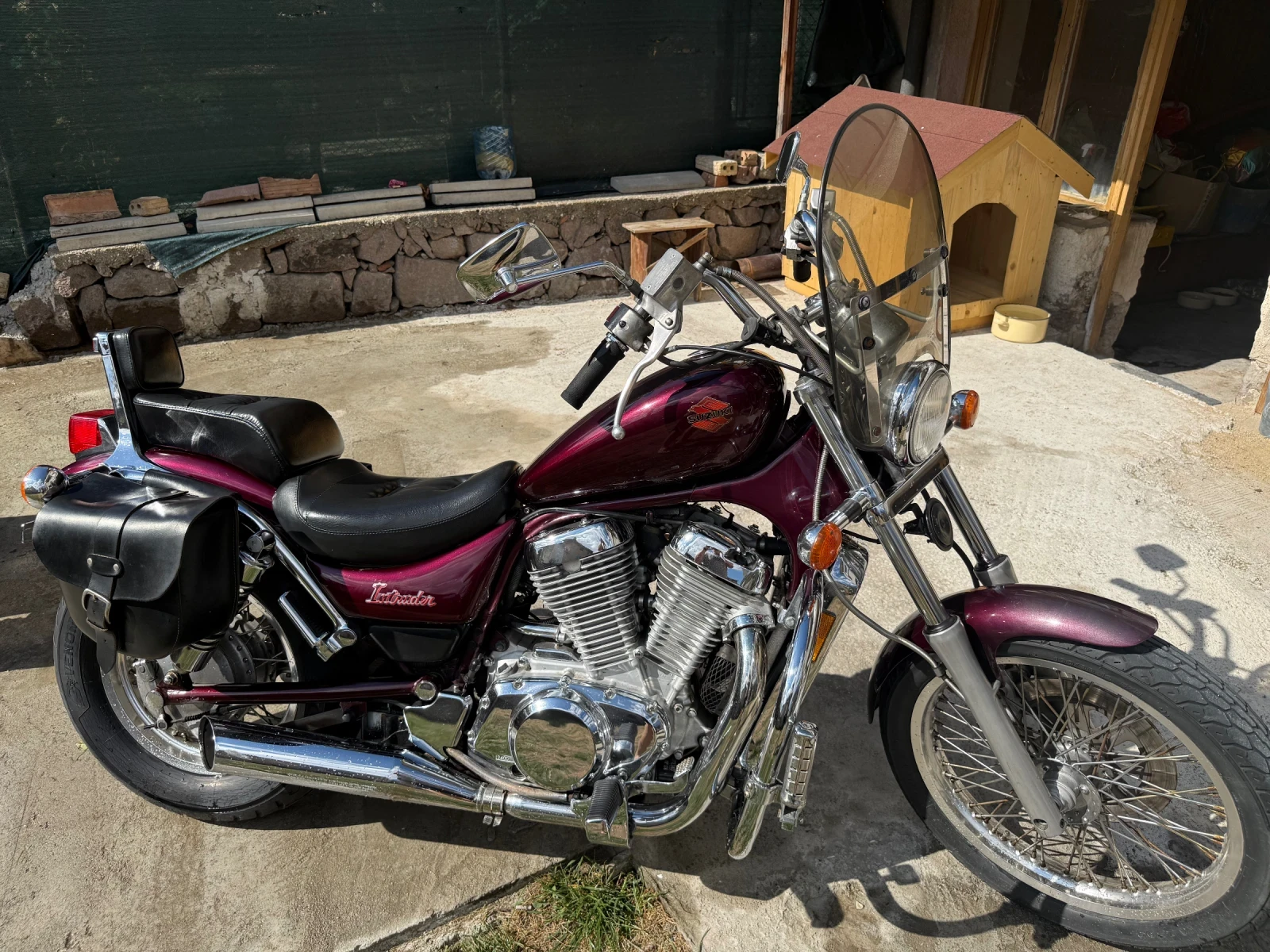 Suzuki Intruder 600, снимка 2 - Мотоциклети и мототехника - 56037796