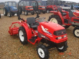 Трактор Kubota СКАЙТРАК, снимка 1