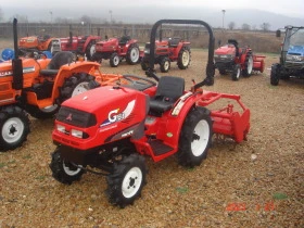 Трактор Kubota СКАЙТРАК, снимка 2