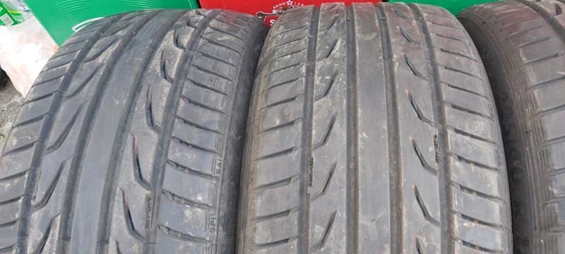 Гуми Летни 225/40R18, снимка 4 - Гуми и джанти - 33067429