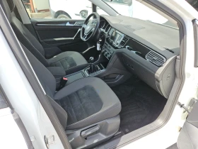 VW Sportsvan 1.6TDI/HighLine/ACC/NAVI/БЛУТУТ/EURO6, снимка 15