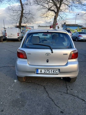 Toyota Yaris 1.0, снимка 2