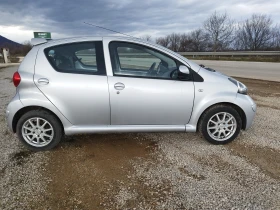 Toyota Aygo 1.0i 68 kc - 2000 € / 3911.66 лв. - 85506380 6