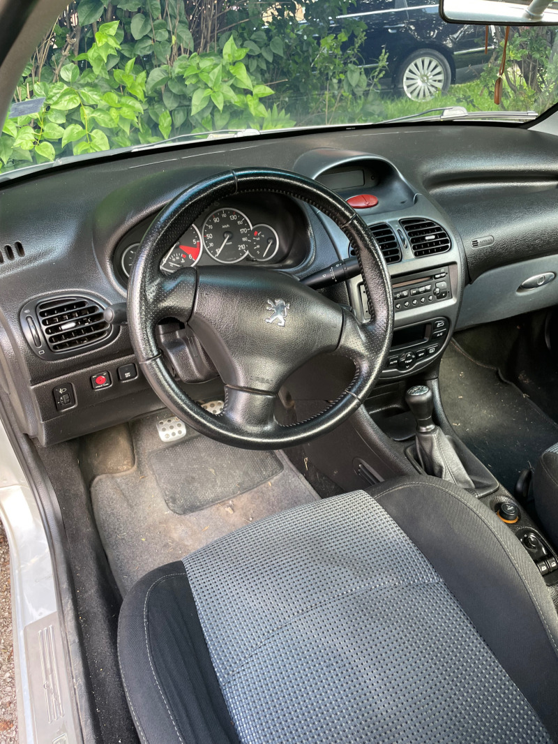 Peugeot 206 cc, снимка 13 - Автомобили и джипове - 45752926