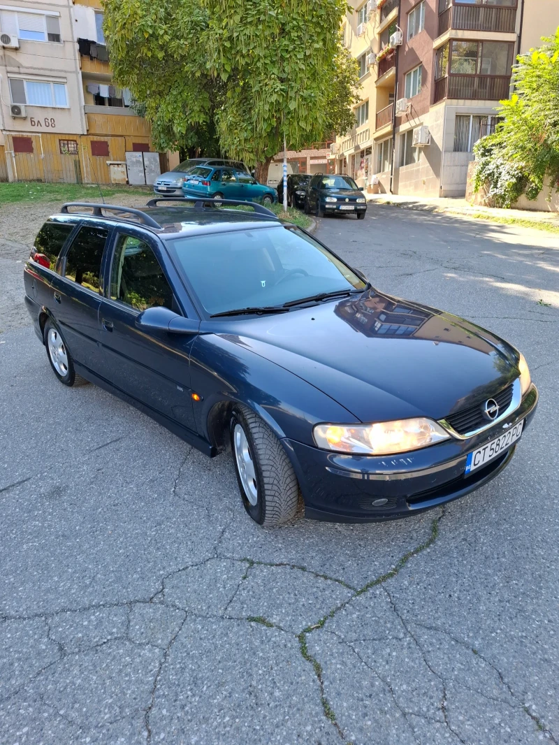 Opel Vectra 2.0 DTI 101коня  200хиледи реални, снимка 3 - Автомобили и джипове - 47517368