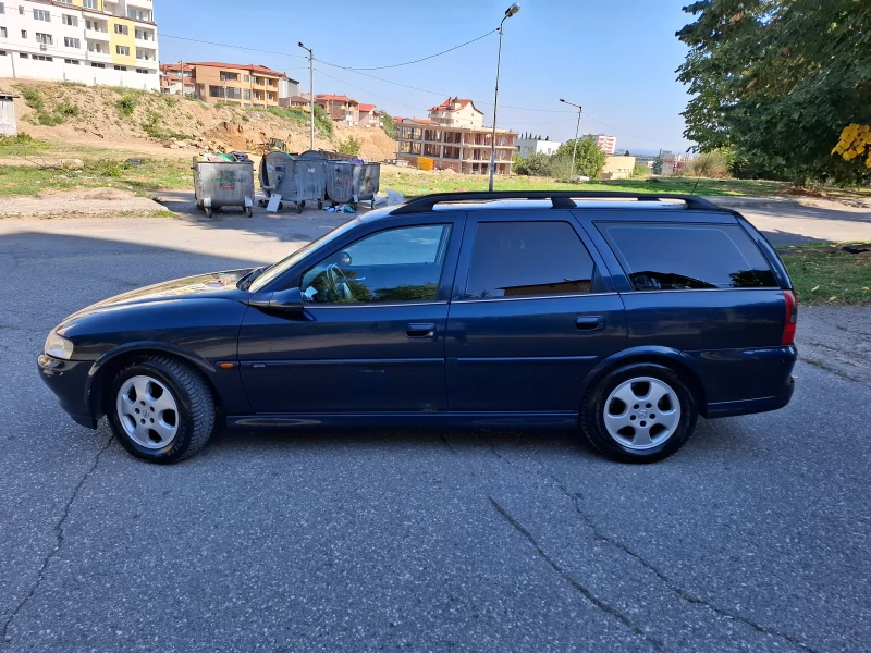 Opel Vectra 2.0 DTI 101коня  200хиледи реални, снимка 8 - Автомобили и джипове - 47517368