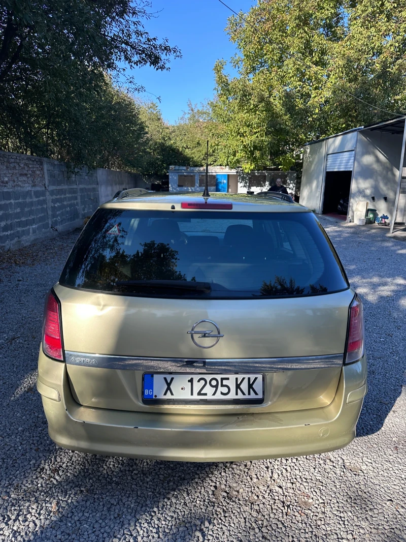 Opel Astra LPG, снимка 5 - Автомобили и джипове - 47662276