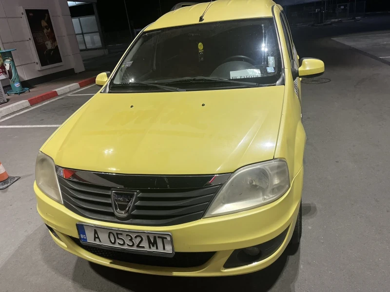 Dacia Logan, снимка 1 - Автомобили и джипове - 47884538