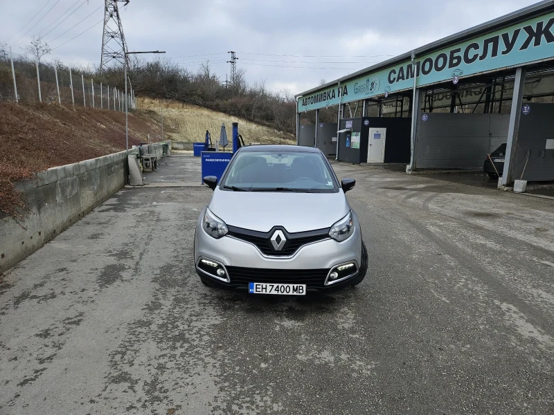 Renault Captur 1.2i--AUTOMAT, снимка 2 - Автомобили и джипове - 48235389