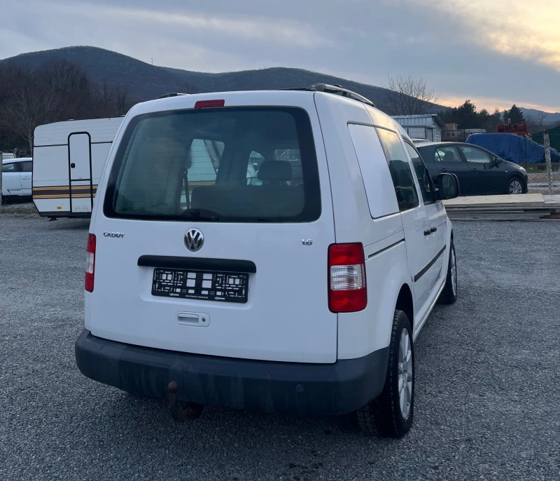 VW Caddy, снимка 5 - Автомобили и джипове - 49210276