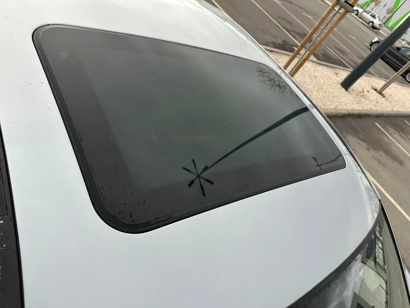 BMW 320 BMW 320i / E90 /150Hp, снимка 10 - Автомобили и джипове - 53176375