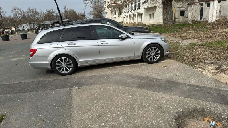 Mercedes-Benz C 220 С220, снимка 2 - Автомобили и джипове - 51629837