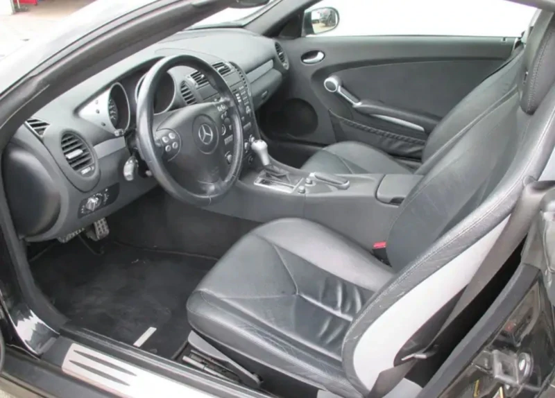 Mercedes-Benz SLK 200 Kompressor, снимка 14 - Автомобили и джипове - 52576209
