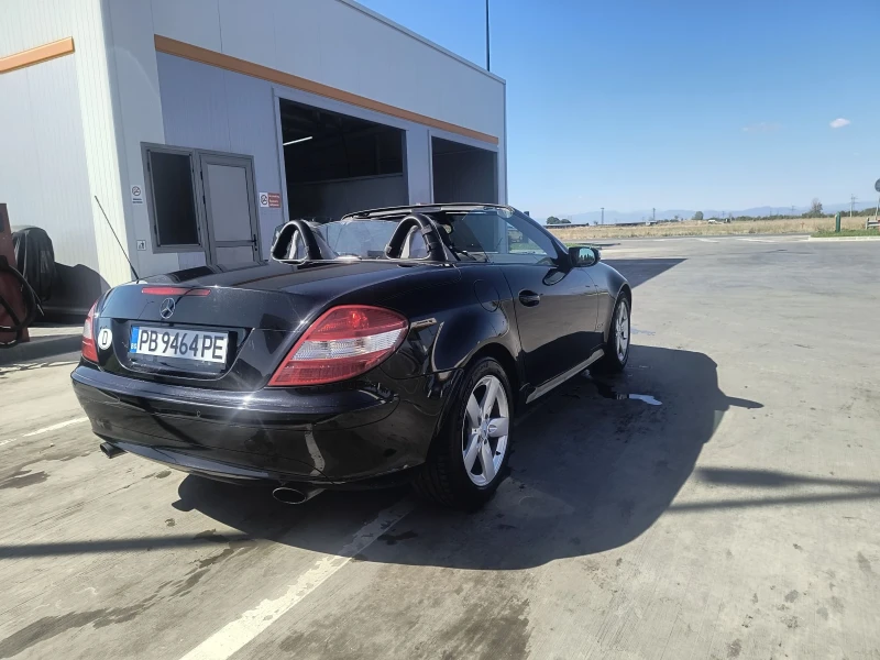 Mercedes-Benz SLK 200 Kompressor, снимка 8 - Автомобили и джипове - 52576209
