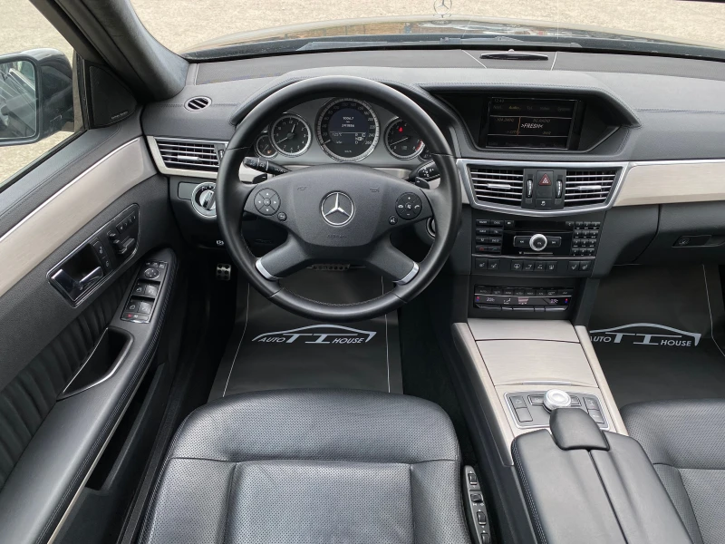 Mercedes-Benz E 500 AMG* 4Matic* Key GO* Distronic* MAX FULL* , снимка 11 - Автомобили и джипове - 52875847