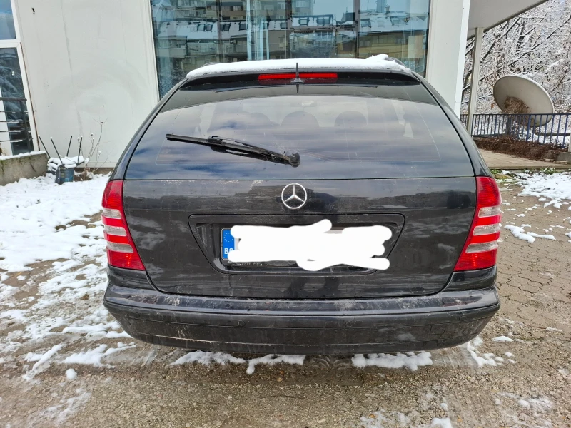 Mercedes-Benz C 180 Газ/бензин, снимка 4 - Автомобили и джипове - 52952271