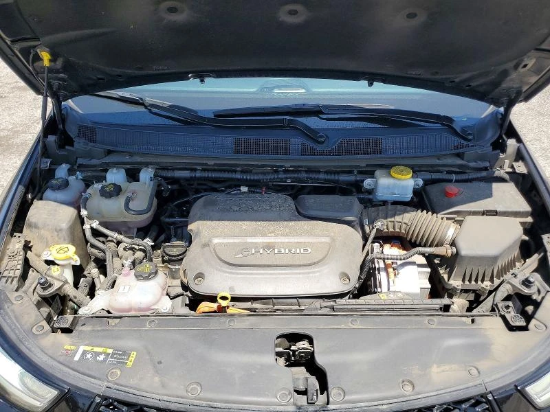 Chrysler Pacifica * KEYLESS* Camera* 360* , снимка 12 - Автомобили и джипове - 55046619