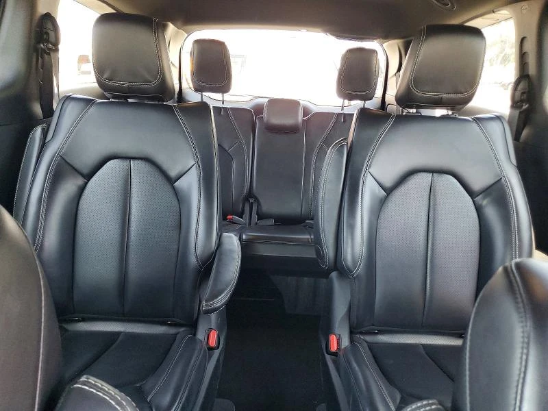 Chrysler Pacifica * KEYLESS* Camera* 360* , снимка 10 - Автомобили и джипове - 55046619