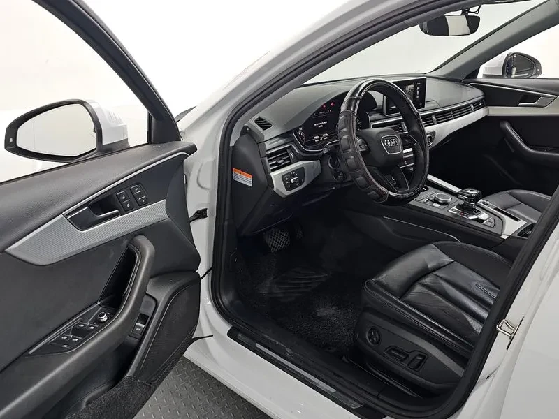 Audi A4 2.0 TFSI Premium - САМО 30% АВАНС, снимка 10 - Автомобили и джипове - 55621601
