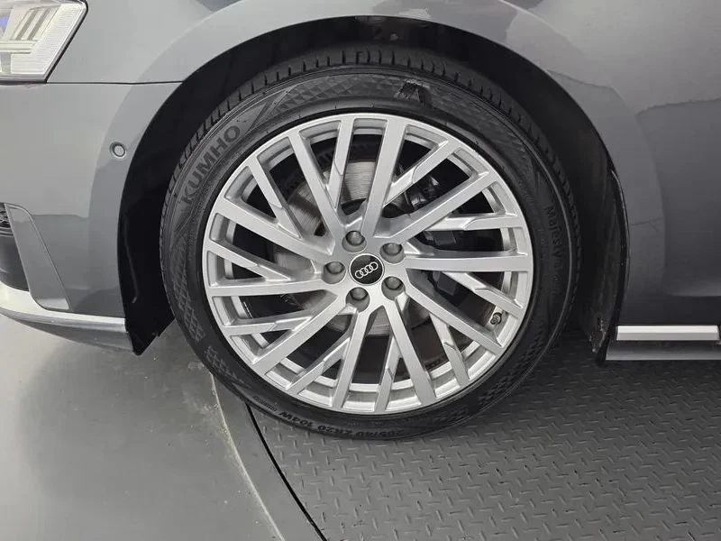Audi A8, снимка 5 - Автомобили и джипове - 56689602