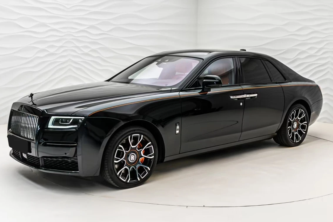 Rolls-Royce Ghost Black Badge* Shooting Star* Rear Theatre* Massage, снимка 1