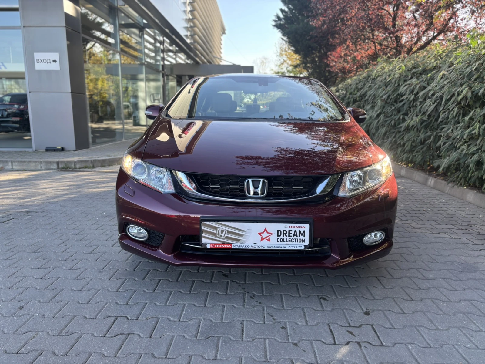 Honda Civic Sedan Executive 1.8 i-VTEC - изображение 2